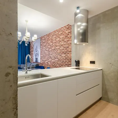 Apartment Petrovdom 12-95 Loft At Rc Kvartet, 16г Vasyl Lypkivskyi Street