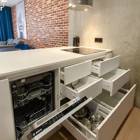 Apartment Petrovdom 12-95 Loft At Rc Kvartet, 16г Vasyl Lypkivskyi Street